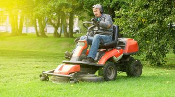 best small riding lawn mower