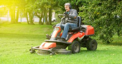 Small Riding Lawn Mowers Reviews - Top 4 Best Models (2022 Updated)