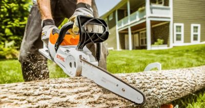 Best Battery Powered Chainsaw Reviews 2024 - The Complete Buying Guide